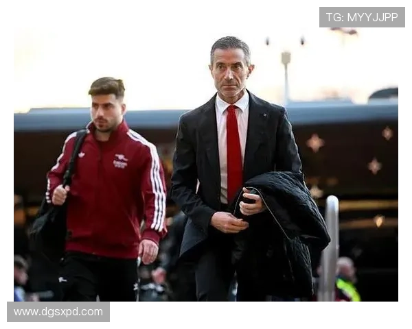 欧洲豪门酝酿巨额引援计划或将引发足坛新一轮全面激烈竞争风暴潮